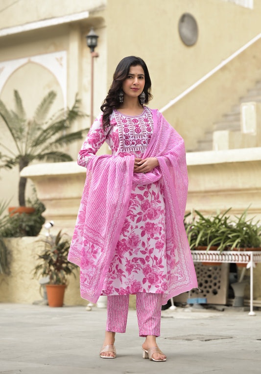 Ethnic set Women Embroidered Flared Kurta and pant set with Dupatta